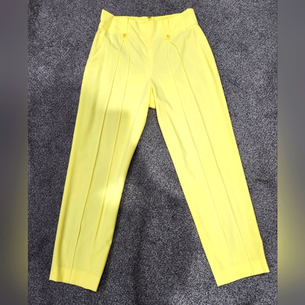 BCBG MaxAzria High-waisted BackZipper Yellow Pants Size L